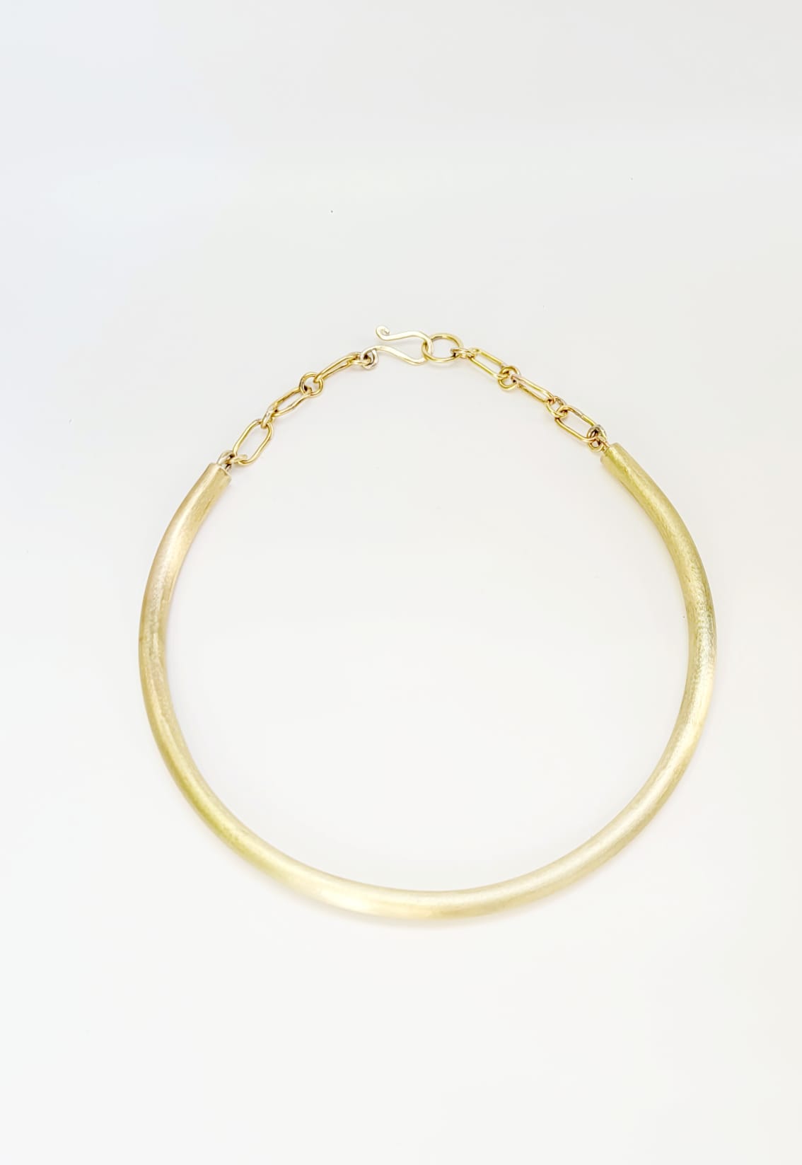 Brass Choker with Statement Chain