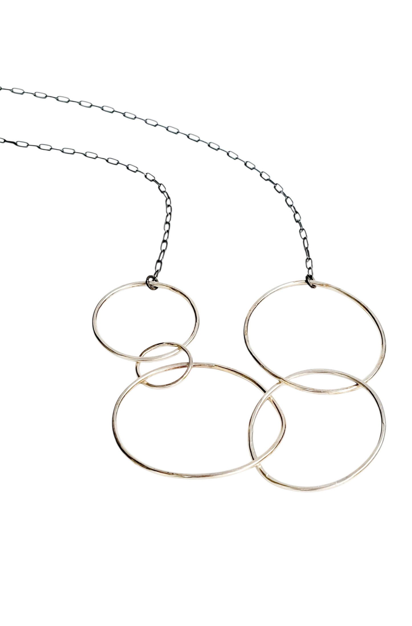 Ring necklace from the "Buenos Aires" Collection