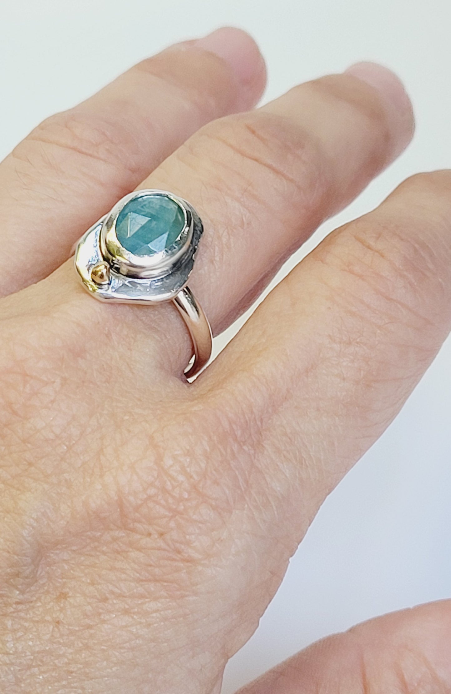 Ring from the "Nugget Collection" in Sterling Silver and Aquamarine