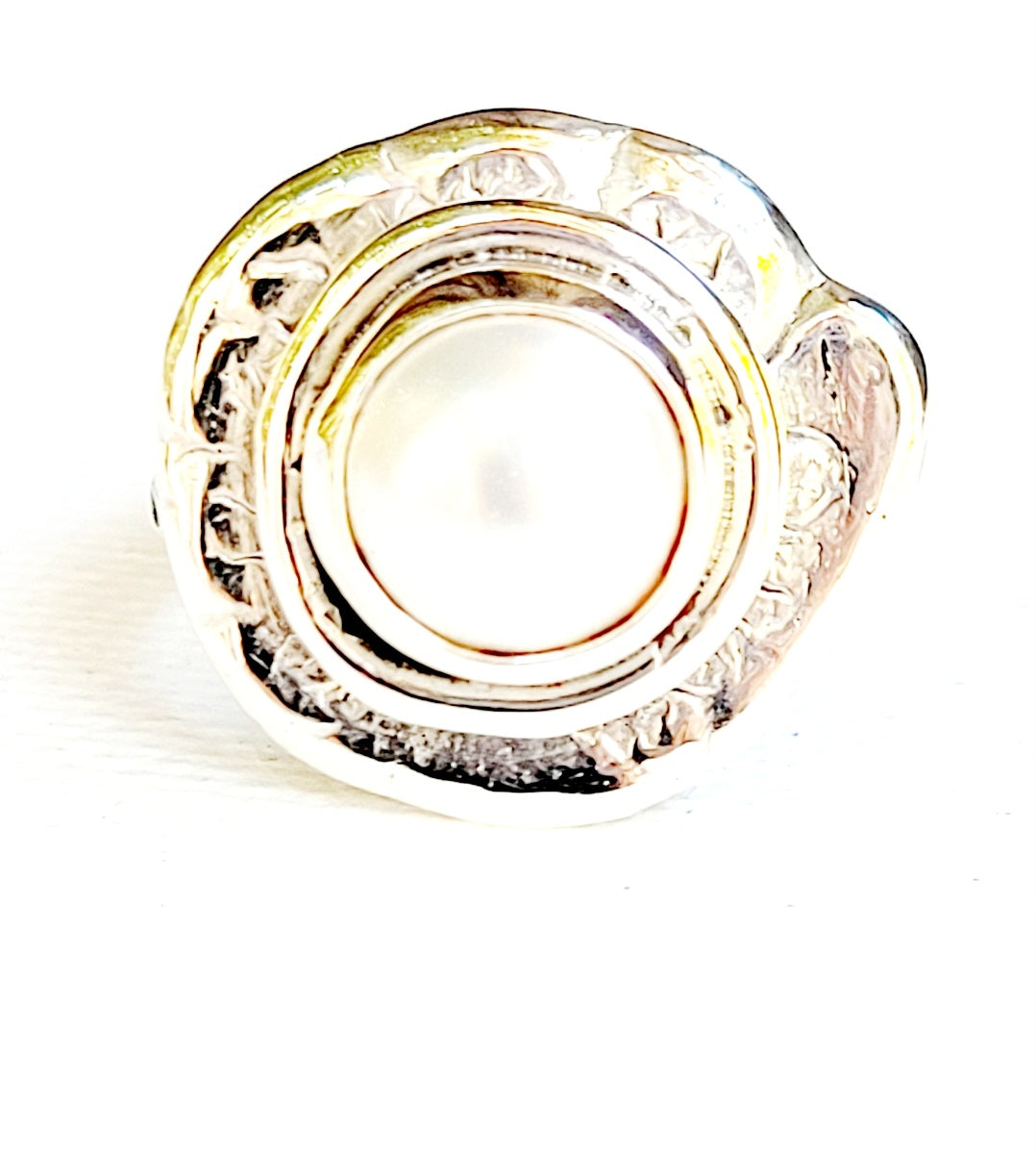 Pearl and Sterling Silver Ring from the "Nugget" collection