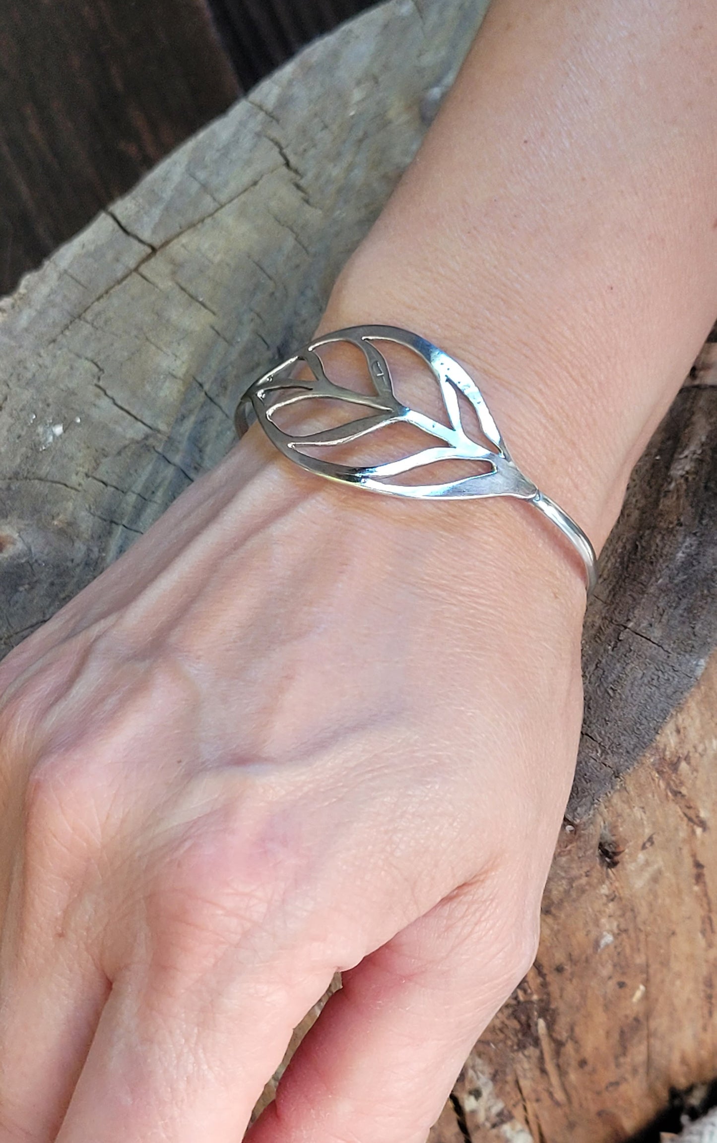 "Natura" Leaf Bracelet