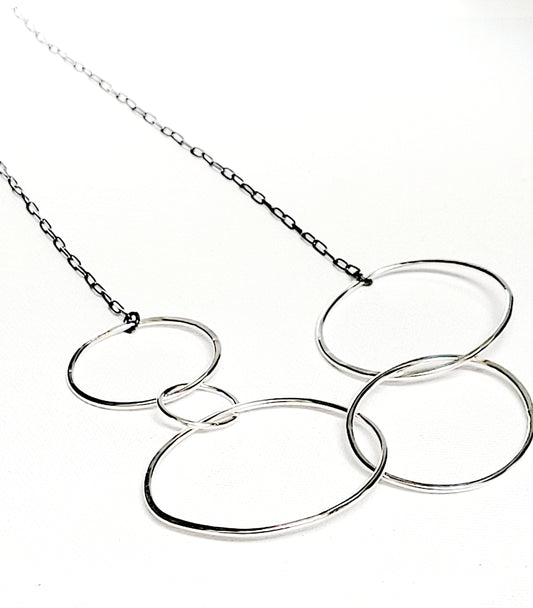 Ring necklace from the "Buenos Aires" Collection
