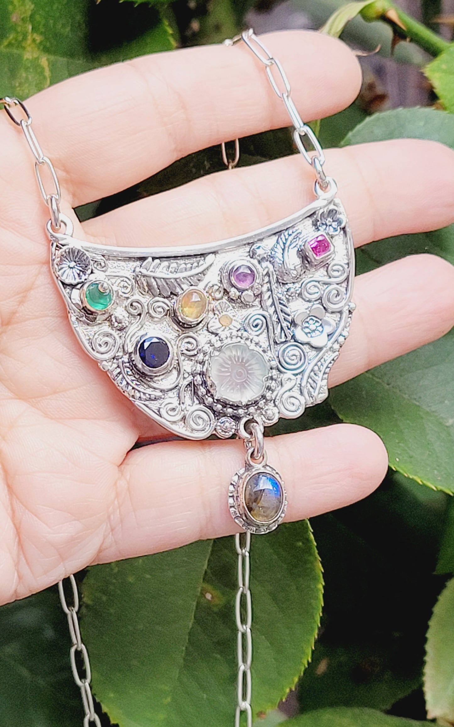 Handmade Choker in Sterling Silver and Precious Stones