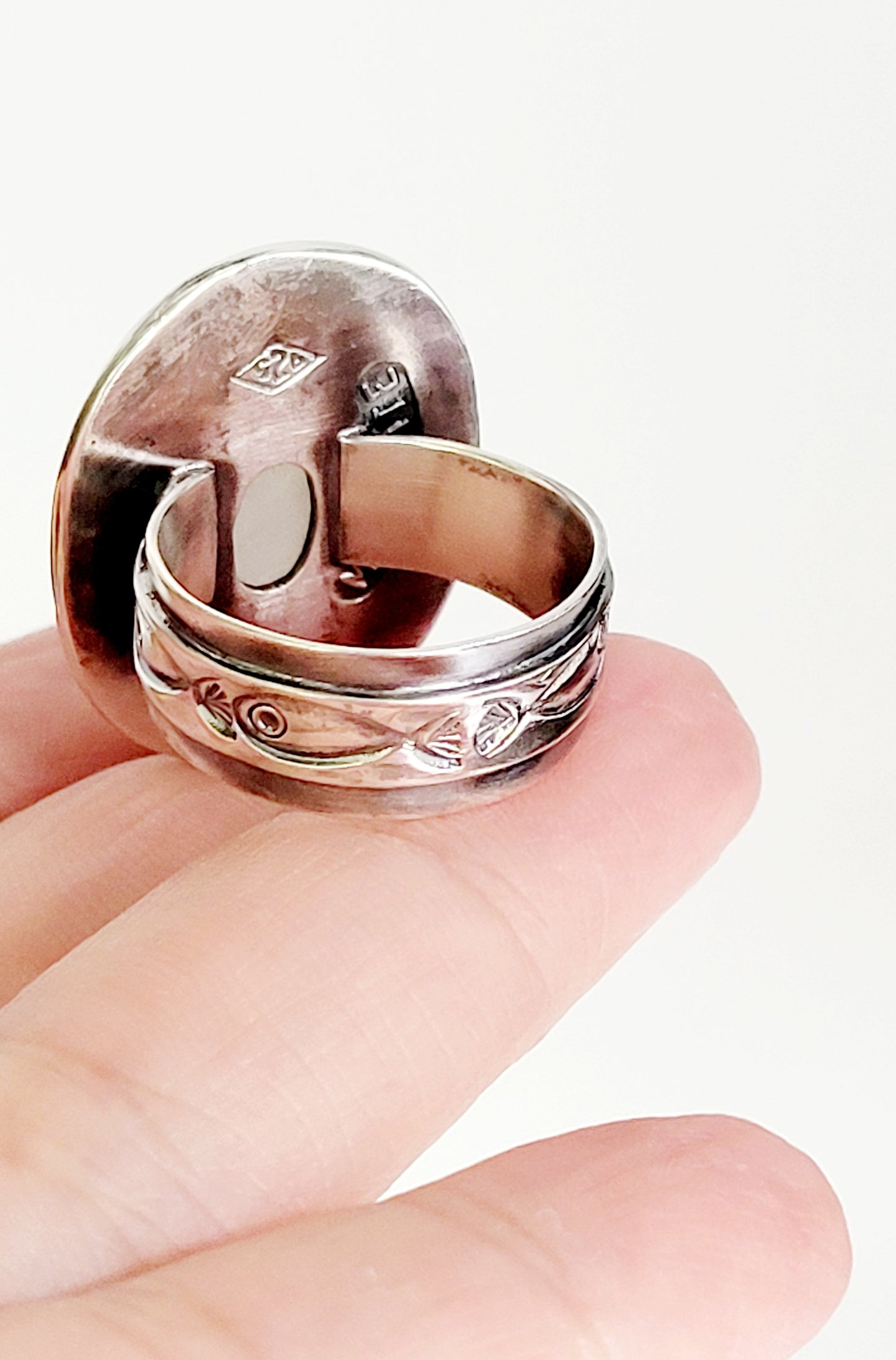 Handmade Ring in Sterling Silver with Moonstone Stone