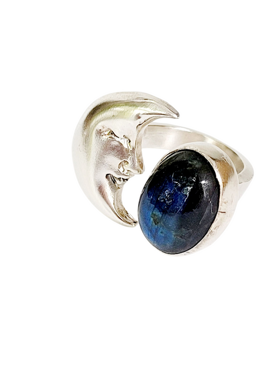 Mamaquilla and Moonstone Ring