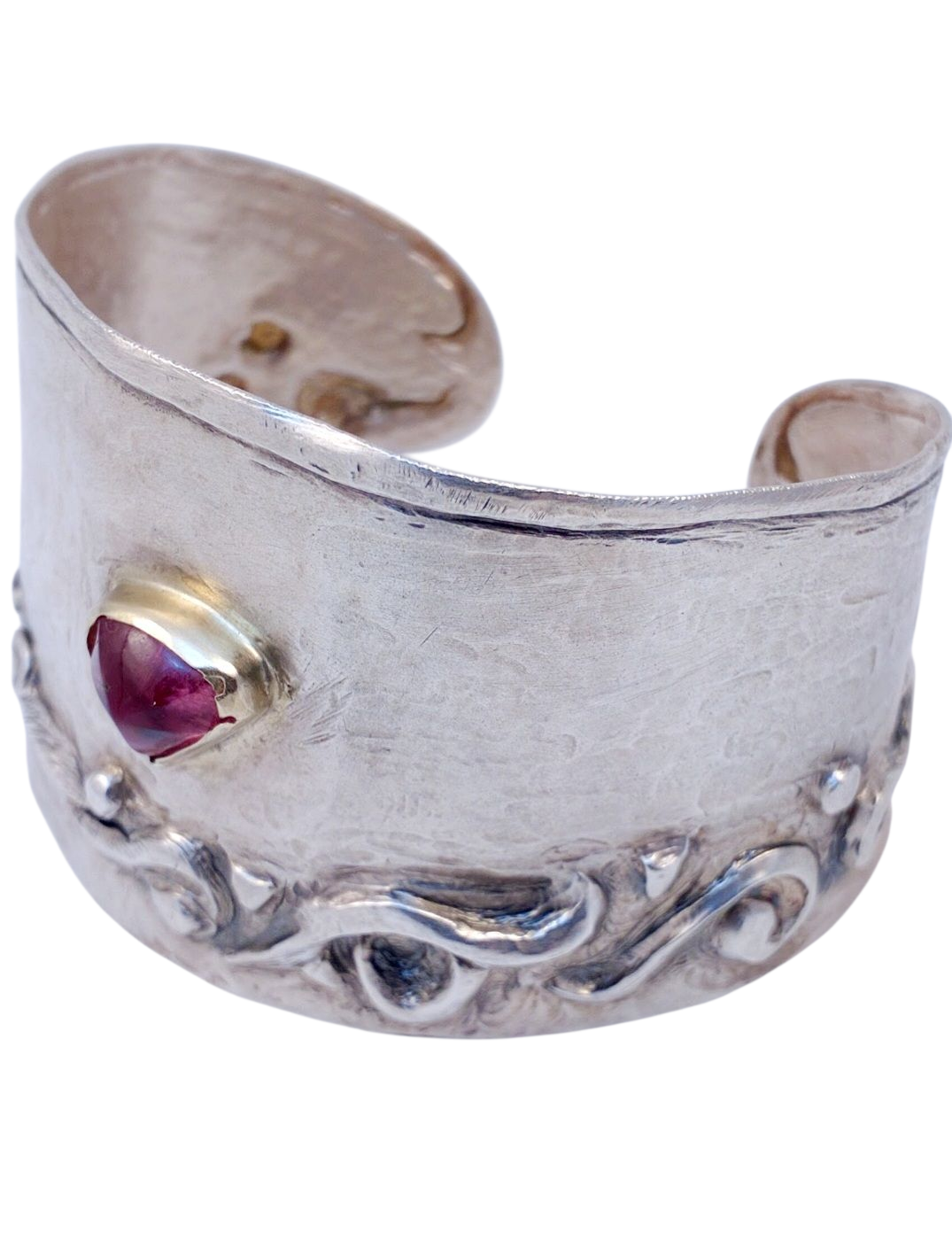 This hammered and chiseled sterling silver bracelet