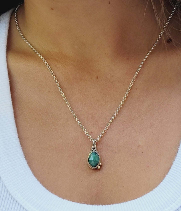 Sterling Silver pendant with Faceted Emerald and 14k gold